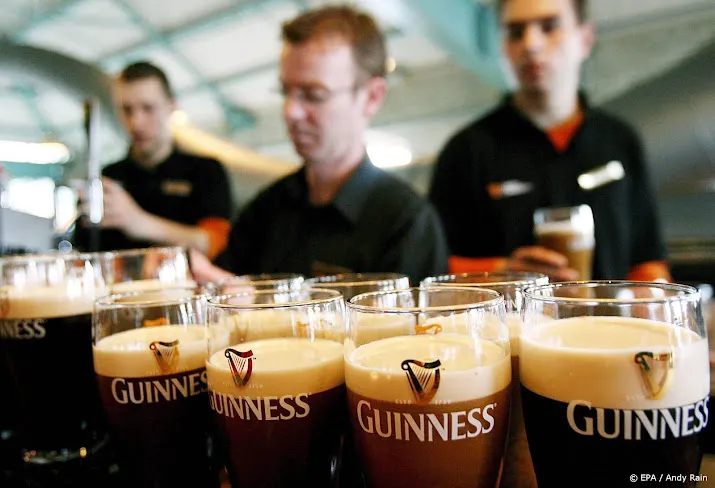 producent van guinness opent mini brouwerij in londen