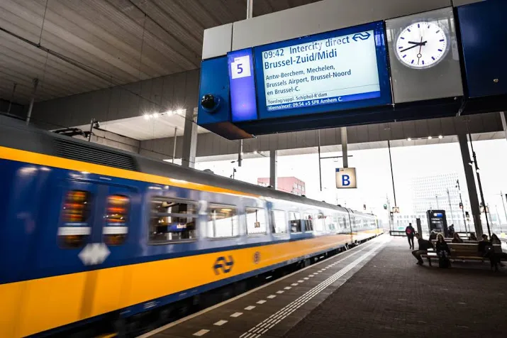 prorail de 7300 kilometer spoor is vol