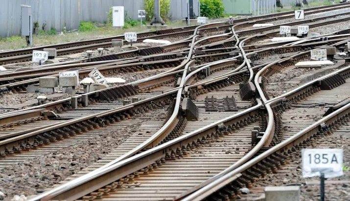 prorail wil kwart minder wissels