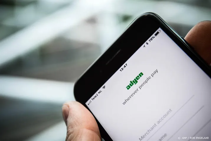 prosus en adyen onderaan in lagere aex tkh stijgt na cijfers
