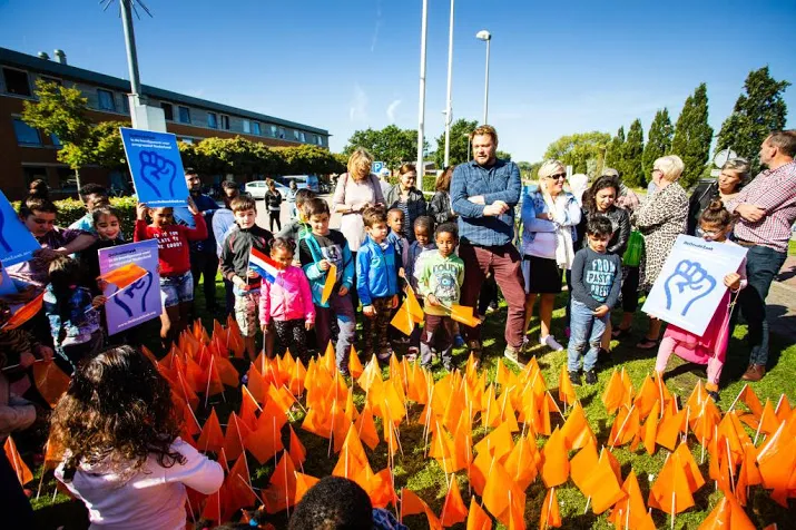 protest tegen uitzetten armeense jongeren