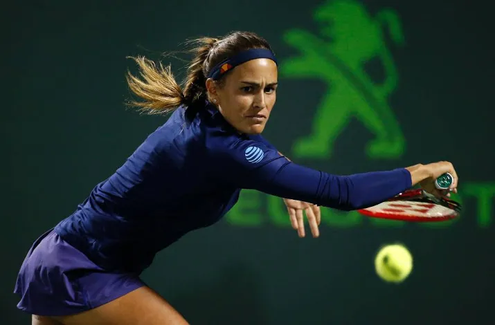 puig verrast wozniacki in miami