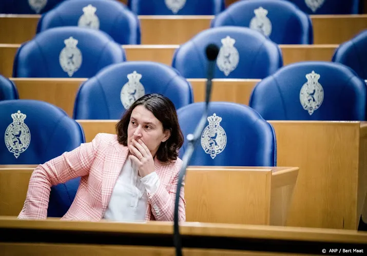 pvda en groenlinks kritisch op starre houding nareizigers