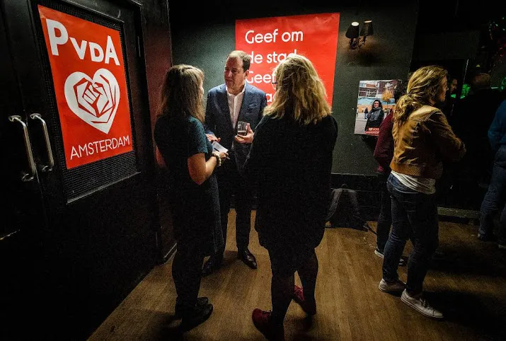 pvda houdt vast aan koers