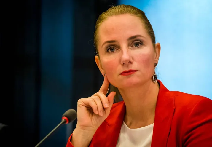 pvv wil parlementair onderzoek zorg