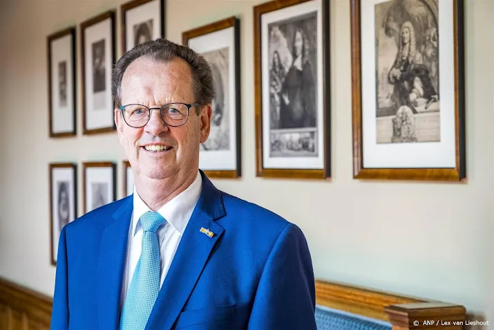 pvver van het eerste uur moet coalitiepartners zoeken