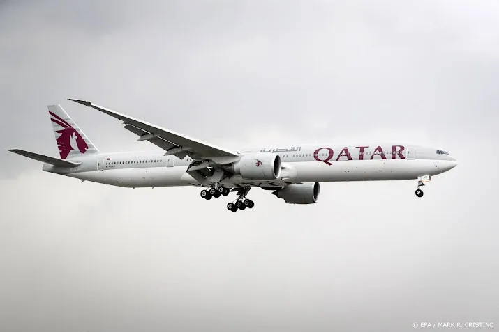 qatar airways plaatst grote orders bij boeing