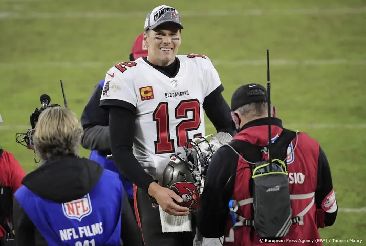 quarterback brady 43 gaat op voor zijn tiende super bowl