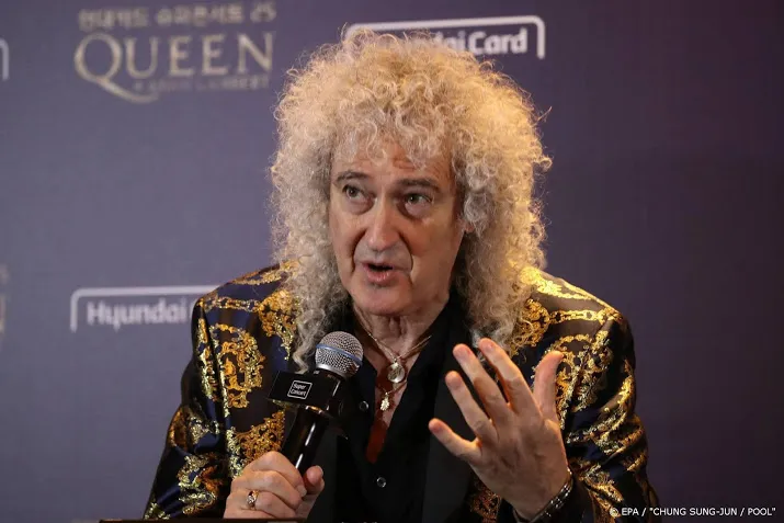 queen zingt you are the champions voor zorgmedewerkers