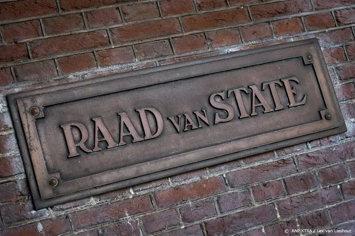 raad van state oordeelt of nareisbeperking onwettig is