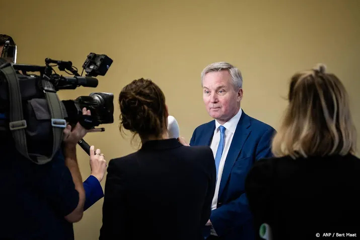 raad van state uitspraken nareisbeperking niet geschorst