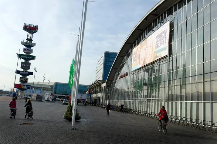 rai amsterdam vult gat na wegvallen autobeurs