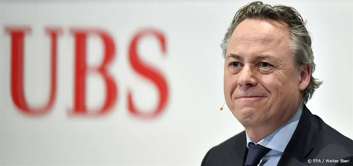 ralph hamers tijd als topman van ubs zit er nu echt op