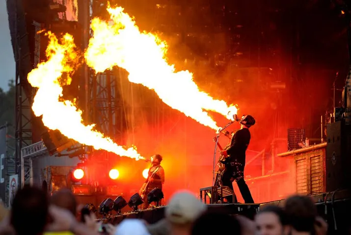 rammstein naar de kuip