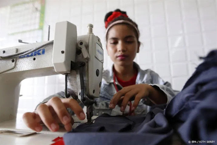 rapport makers westerse sportkleding in cambodja komen niet rond