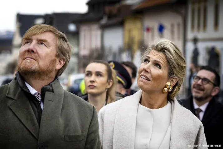 rapportcijfer willem alexander en maxima gedaald amalia krijgt 7