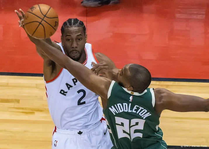 raptors trekken stand met bucks weer gelijk