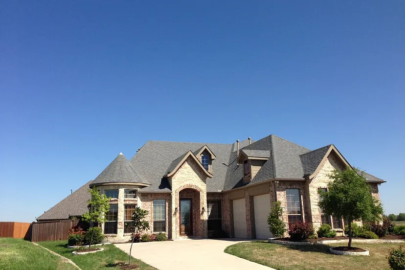 real estate 325285 960 720
