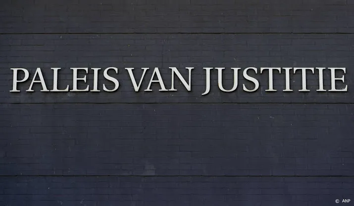 rechtbank geen uitstel opheffen avondklok door hoger beroep