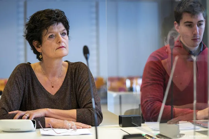 rechter beslist over schadevergoeding voor farmers defence force