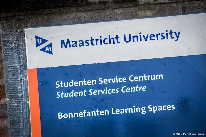 rechter hoogleraar um terecht ontslagen om verdachtmakingen