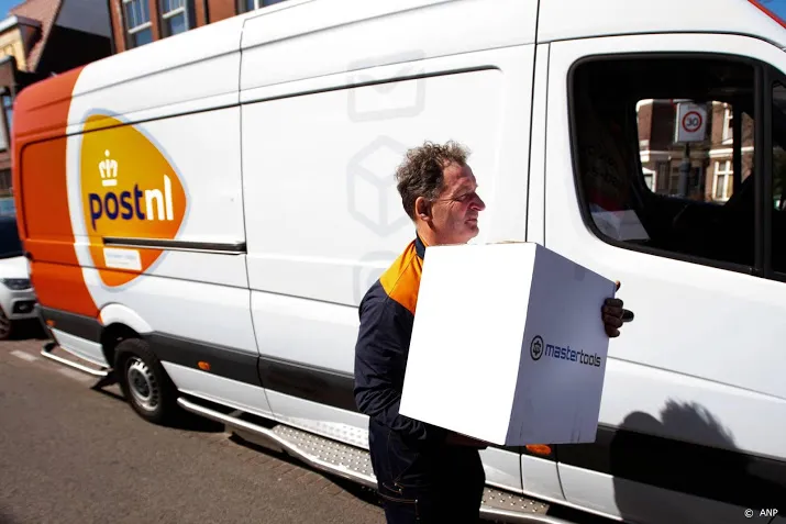 rechter niet akkoord met fusie postnl en sandd