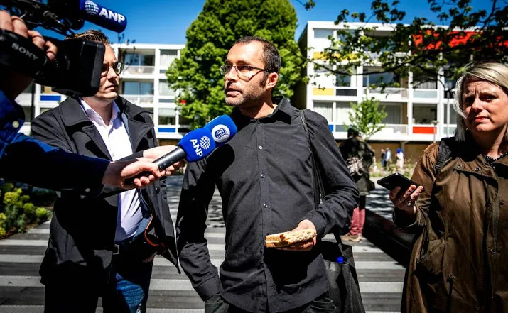 rechter verbiedt protest bij dodenherdenking