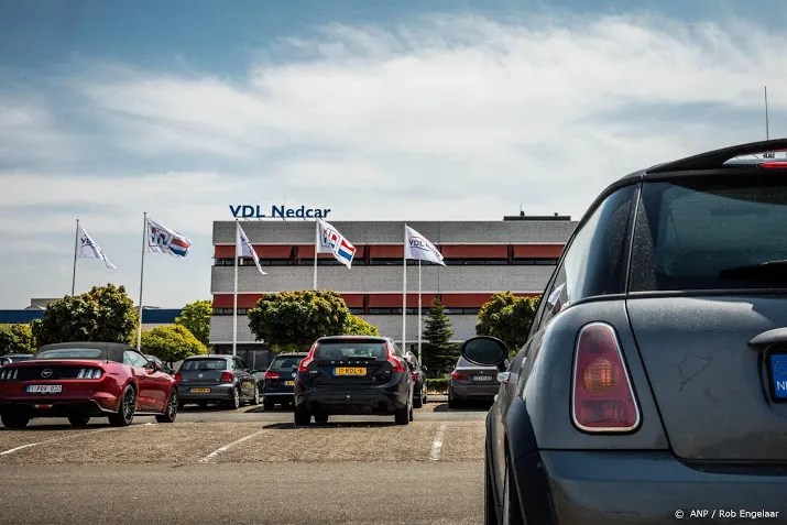 rechter verbiedt staking bij vdl nedcar