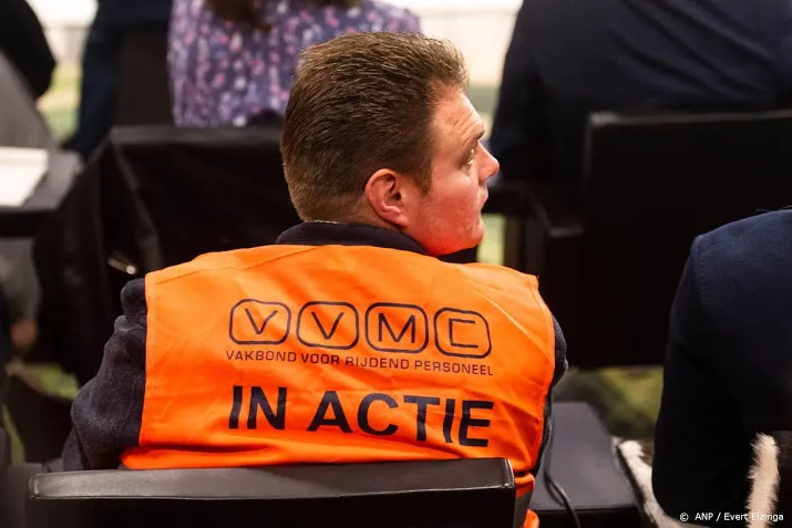 rechter verbiedt staking ov rond schiphol