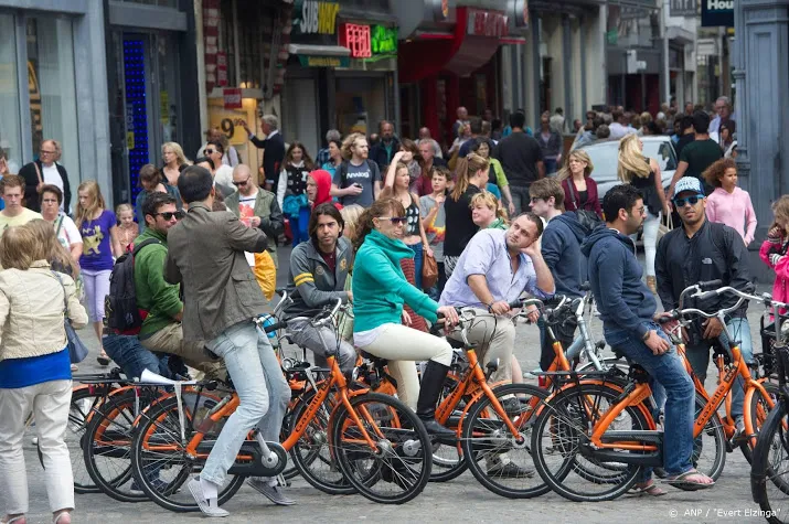 recordaantal inwoners voor amsterdam