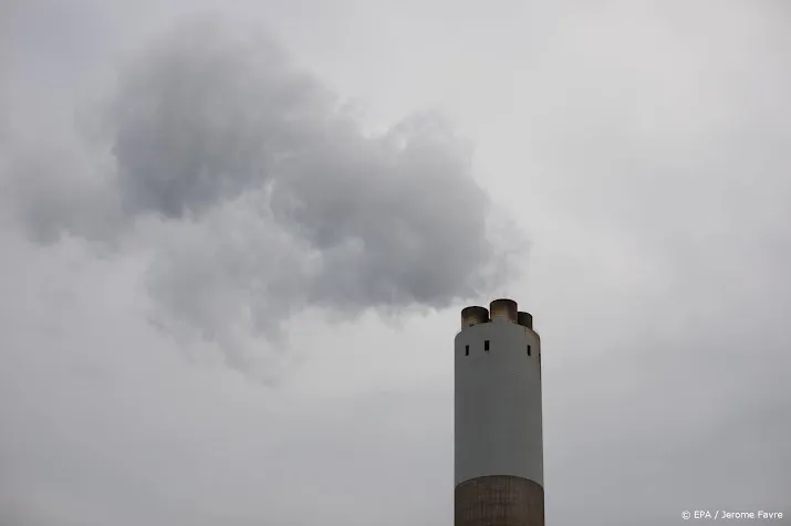 recordprijs steenkool china door krappe toevoer na overstromingen
