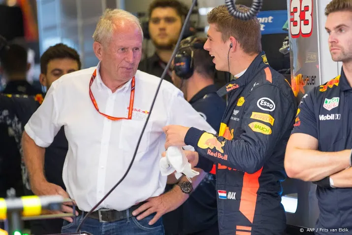 red bull gat naar mercedes bijna dicht