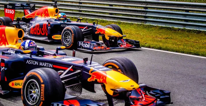 red bulls snel in eerste training hungaroring