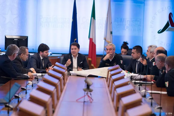 regering italie wil coronagebied ondersteunen