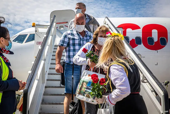 reisorganisaties duizenden nederlandse reizigers in spanje