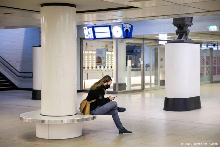 reizigers in hoog tempo terug in openbaar vervoer