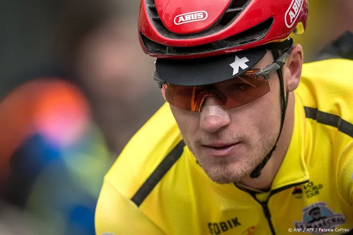 renner zijlaard verlaat ronde van romandie met gebroken elleboog