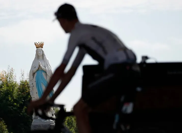 renners tour op weg in laatste bergetappe