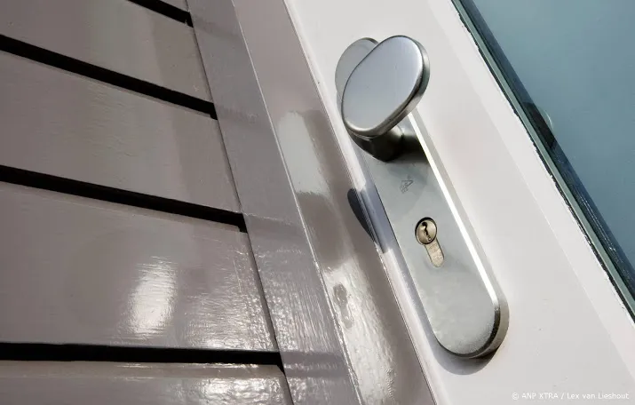 reparatie aan huurwoning vaakst aan deurslot