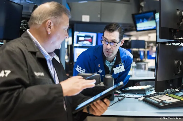 retailer bed bath beyond keldert op negatief wall street