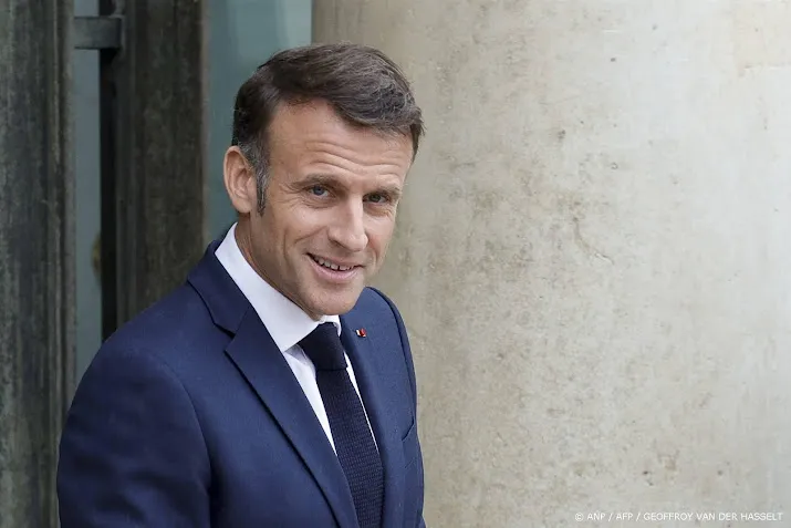 reuters macron vroeg canada om mildere ban op russisch titanium