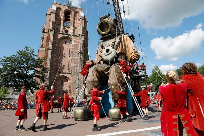 reuzenpoppen nog iets populairder dan verwacht