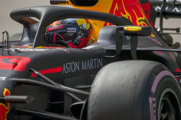 ricciardo de snelste na crash verstappen