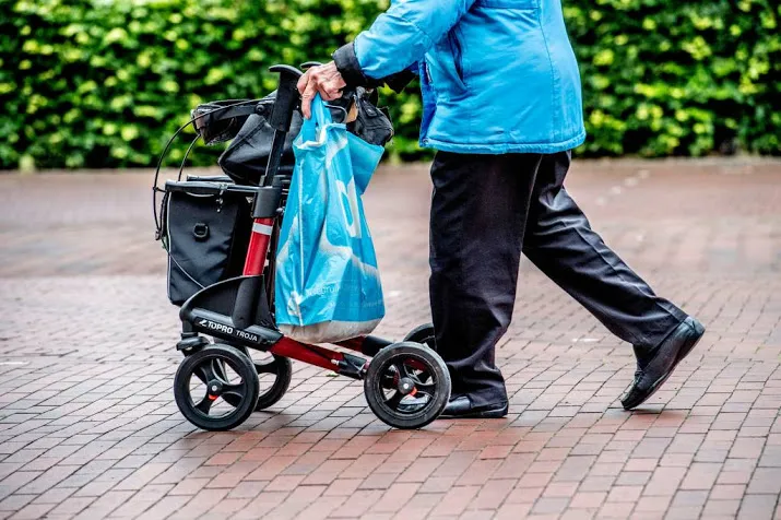rijke gepensioneerden gaan het meest vooruit