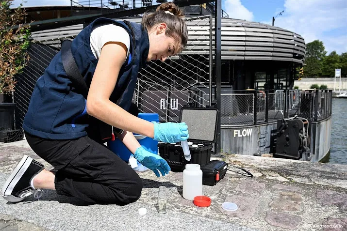 rioolwater zit openwaterzwemmers dwars bij olympische test parijs