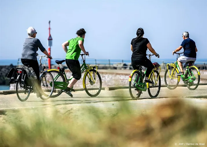 rivm meer dan de helft van de nederlanders beweegt te weinig