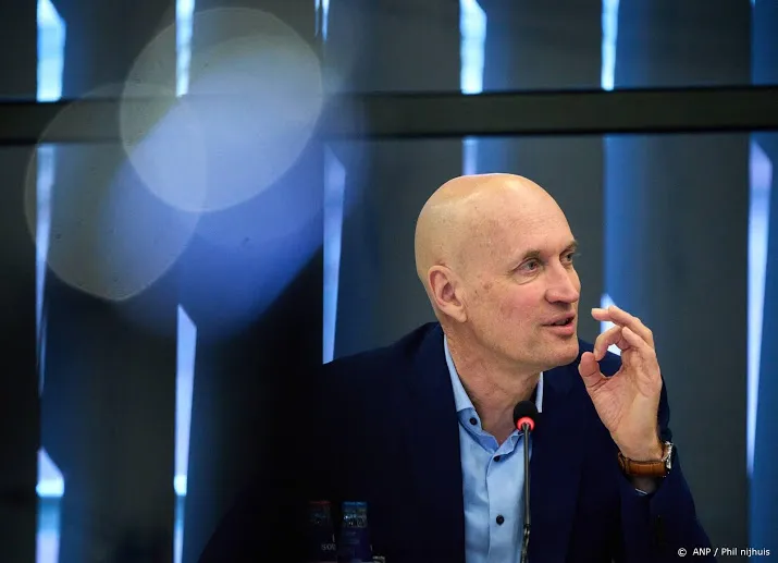 rivm probeert effect avondklok nog uit te rekenen