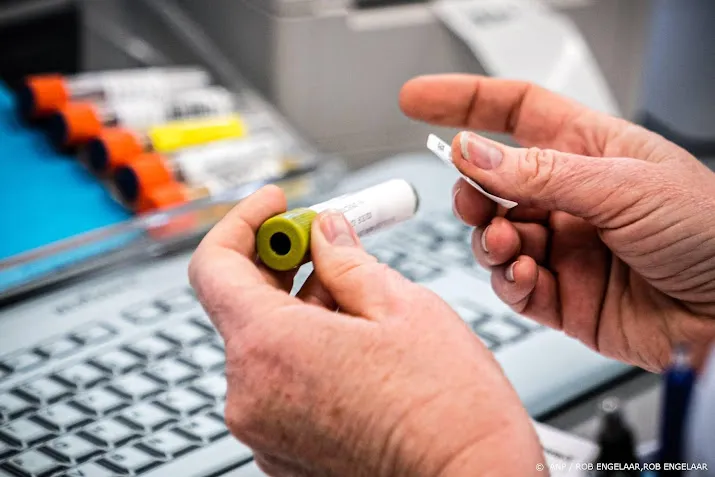 rivm ziet toename aantal besmettingen met coronavariant centaurus