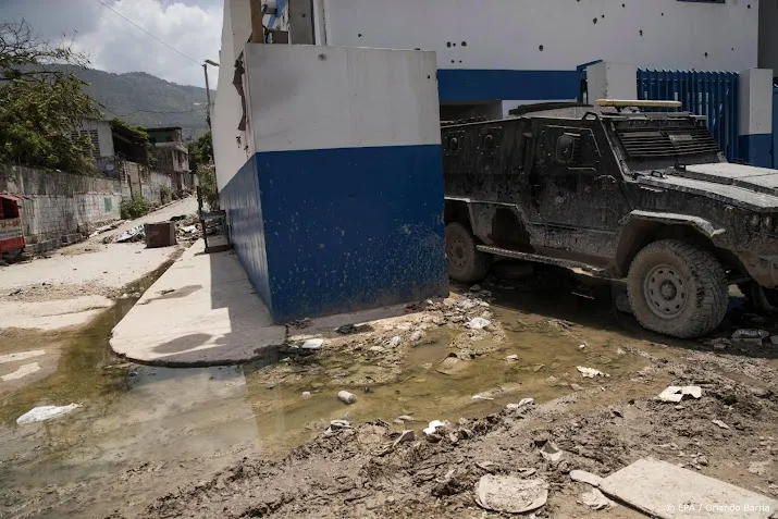 rode kruis haalt 17 miljoen euro op voor hulp aan haiti