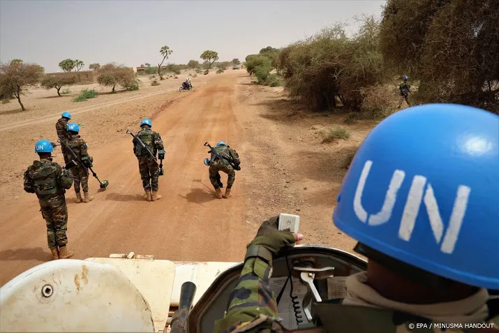 rode kruis in actie voor zwangere vrouwen mali